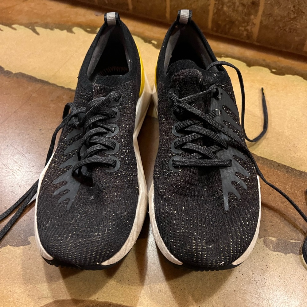 Mens Allbirds running shoes-size 10